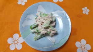 アスパラとツナのサラダ